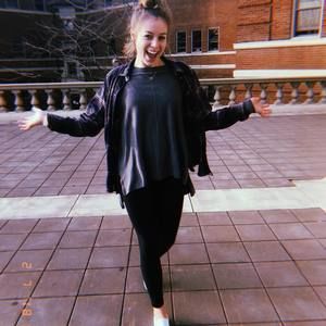 Meet your Posher, Delani